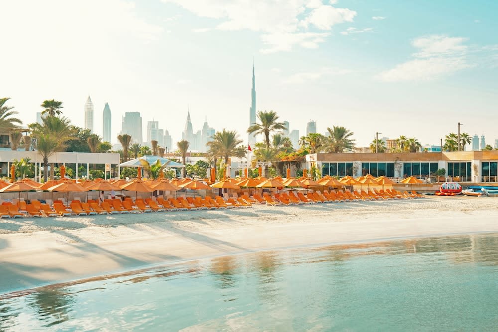 Dubai Marine Beach Resort & Spa 1