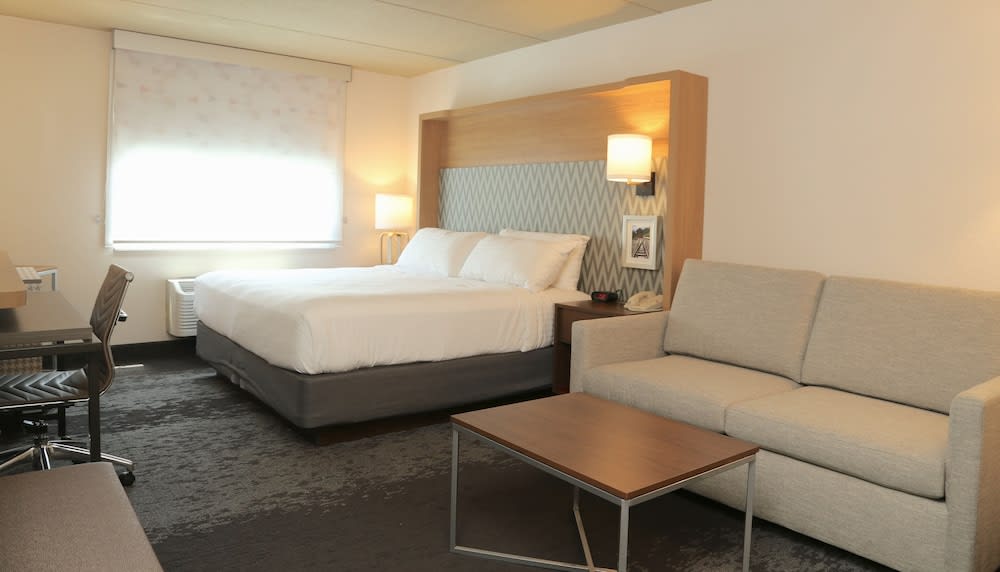 Holiday Inn SALEM (I-93 AT EXIT 2) by IHG 2