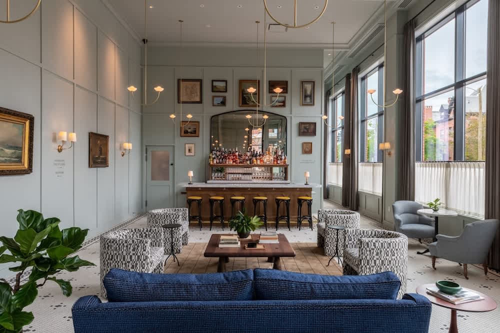 Longfellow Hotel 1