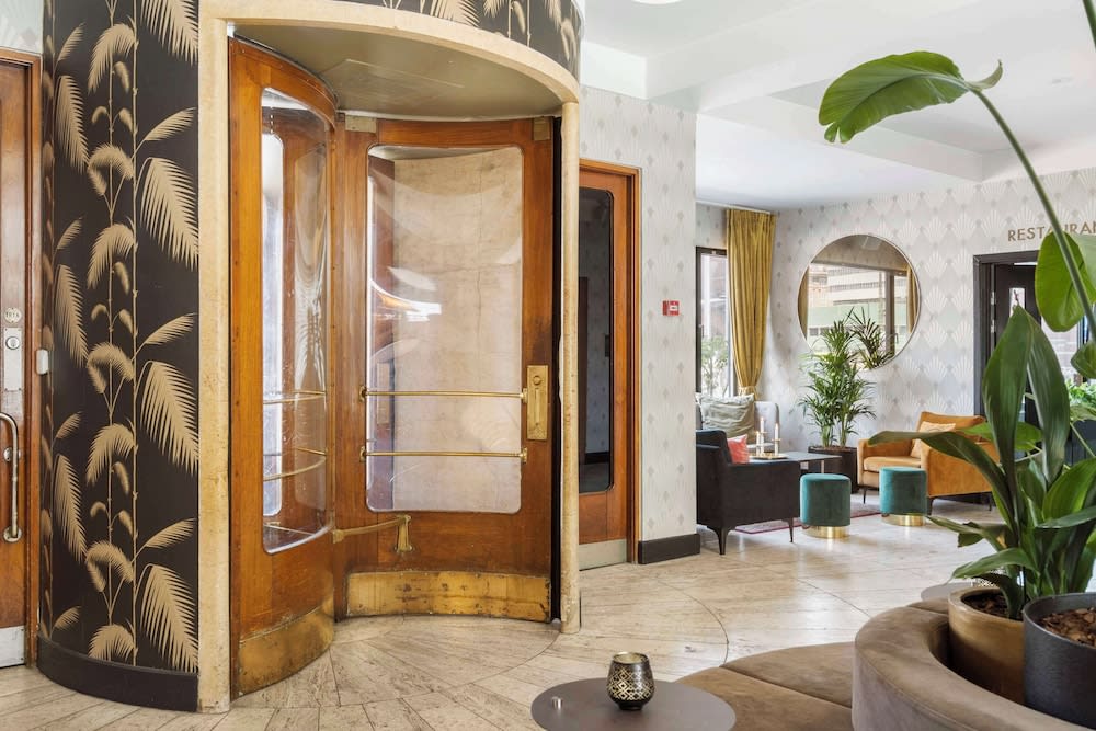 Hotel Astoria, Best Western Signature Collection 5