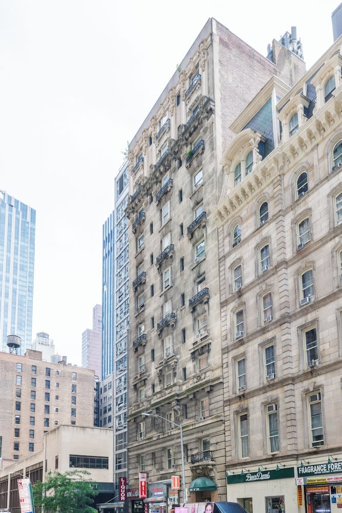 Studios in New York 1