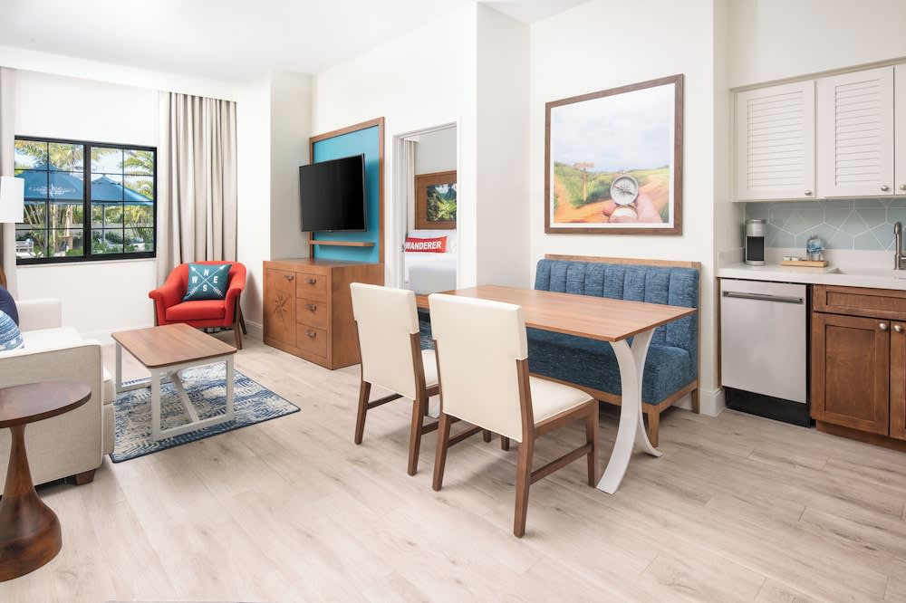 Compass by Margaritaville Hotel Naples 5