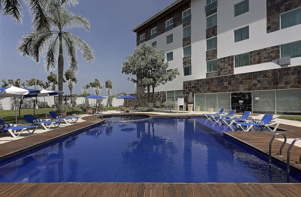 Holiday Inn Express VILLAHERMOSA TABASCO 2000 by IHG 1