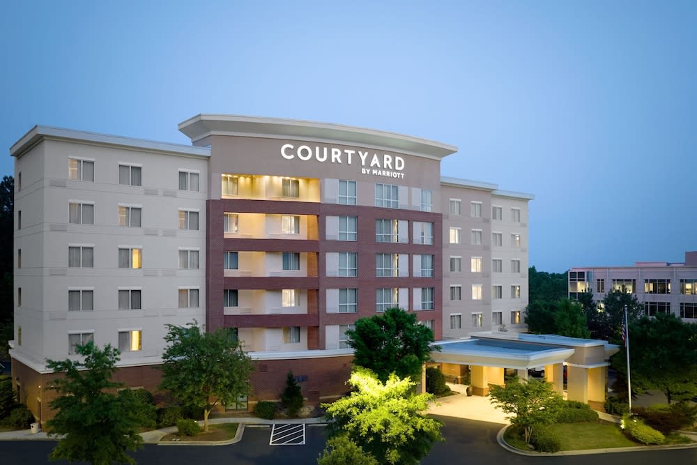 Courtyard by Marriott Atlanta NE/Duluth Sugarloaf 1