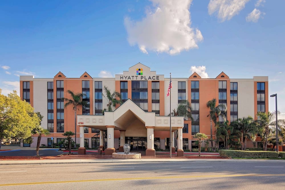 Hyatt Place Ontario/Rancho Cucamonga 1