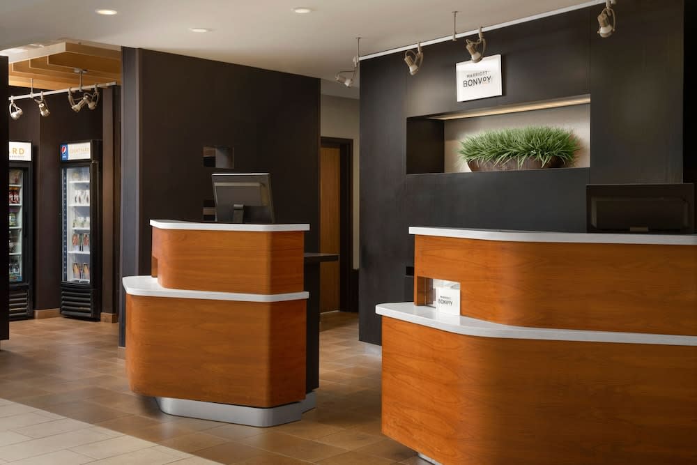 Courtyard by Marriott Hammond 2