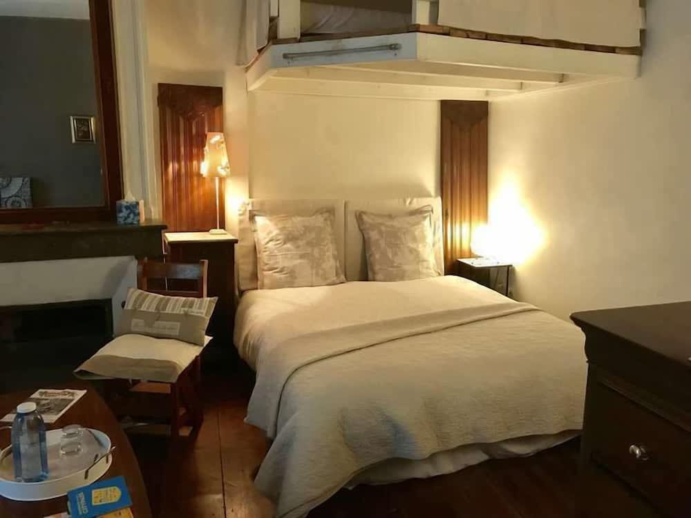 B&B Le Miroir aux Fées Bordeaux 2