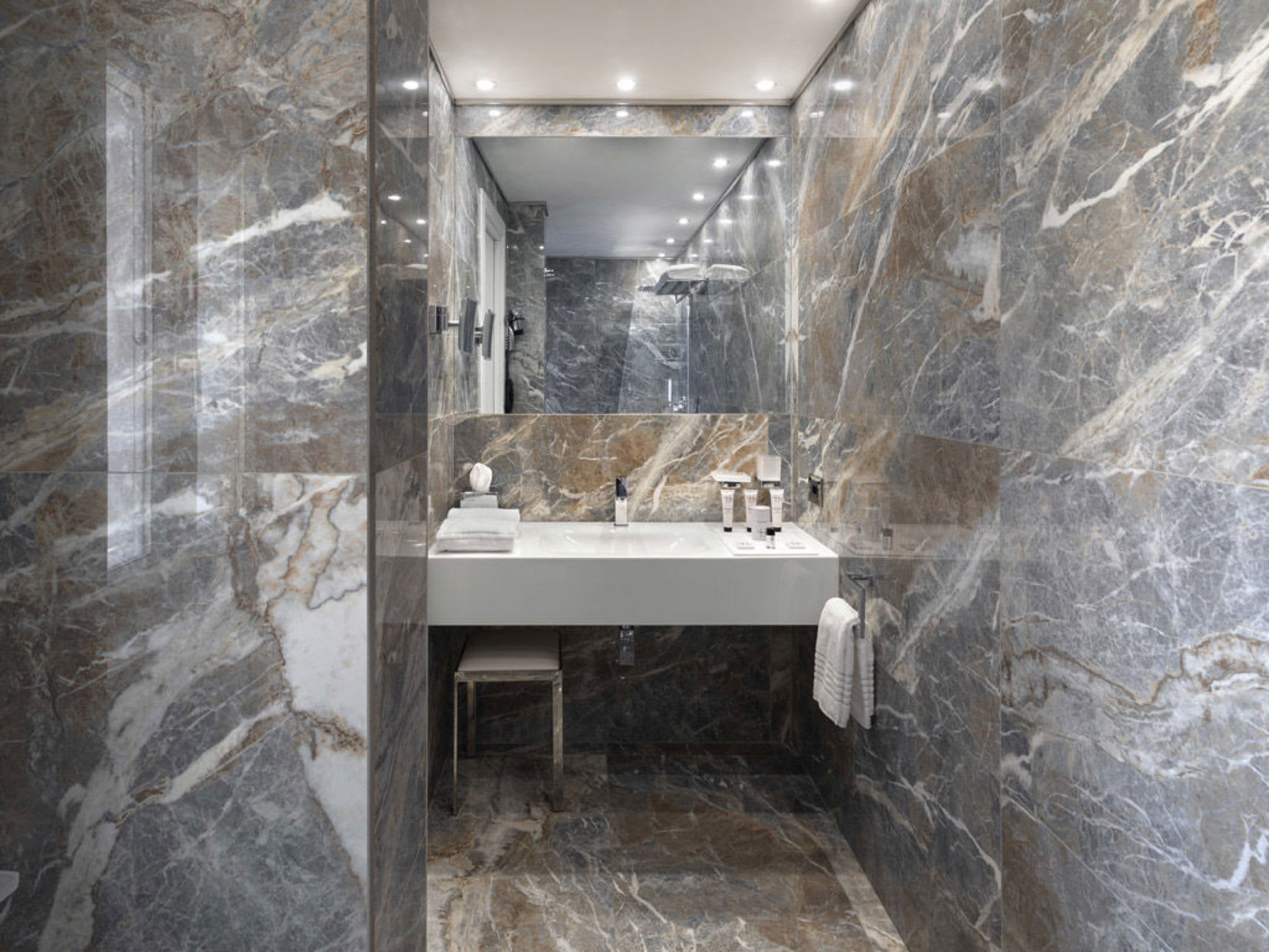 LHP Napoli Palace & SPA 2