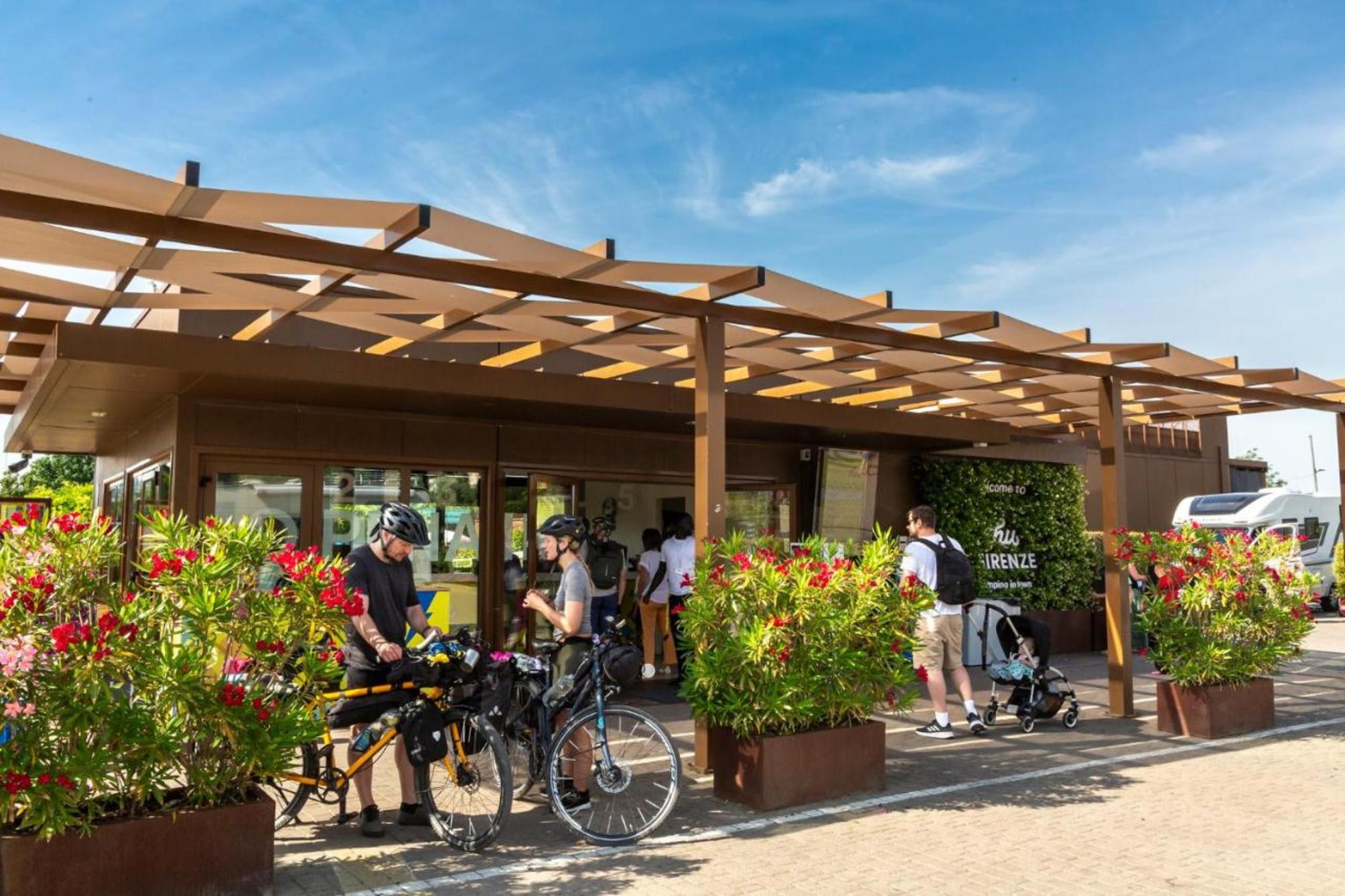 hu Firenze Camping in Town 3