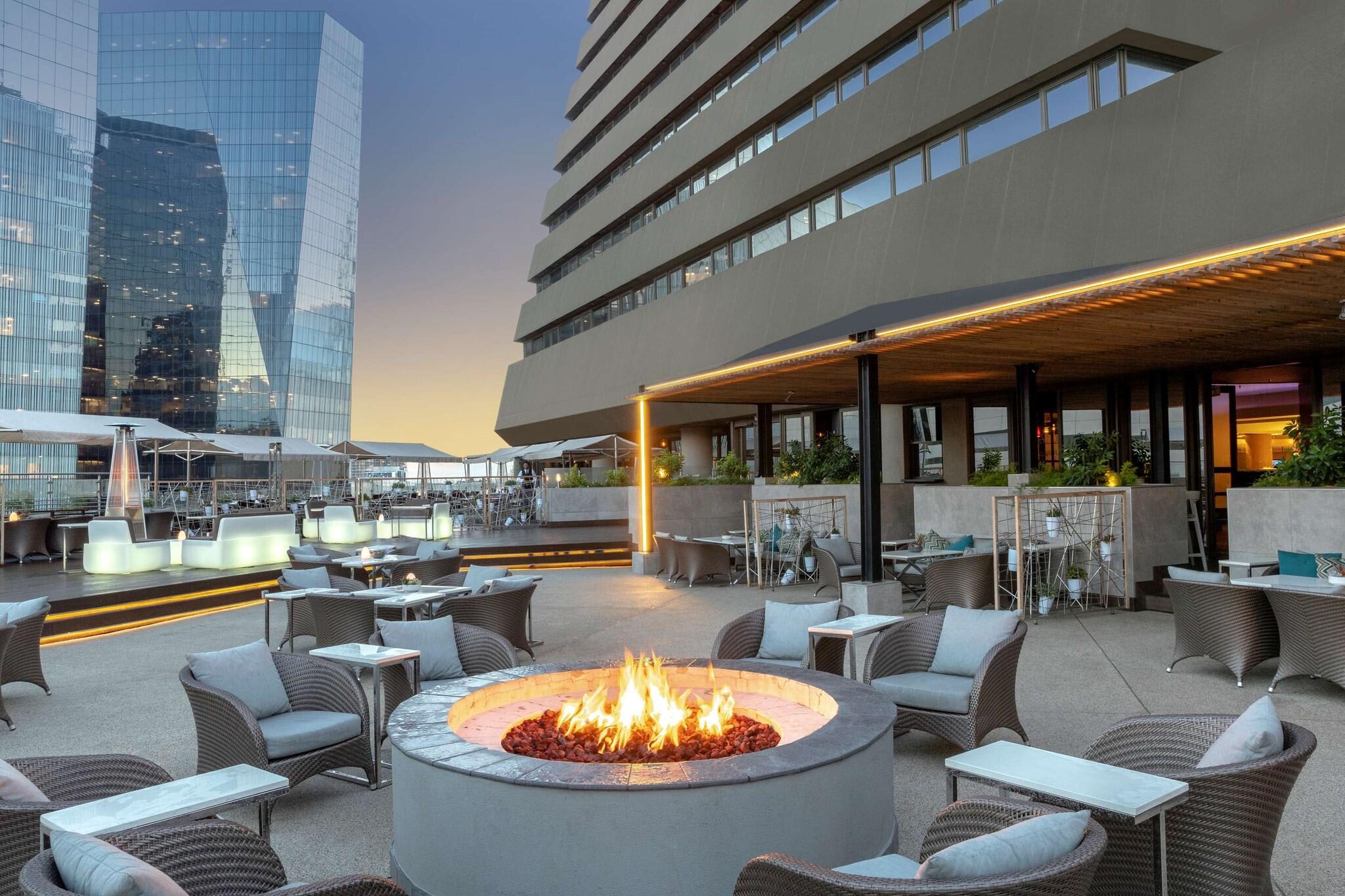 Southern Sun Sandton Sun & Towers 1