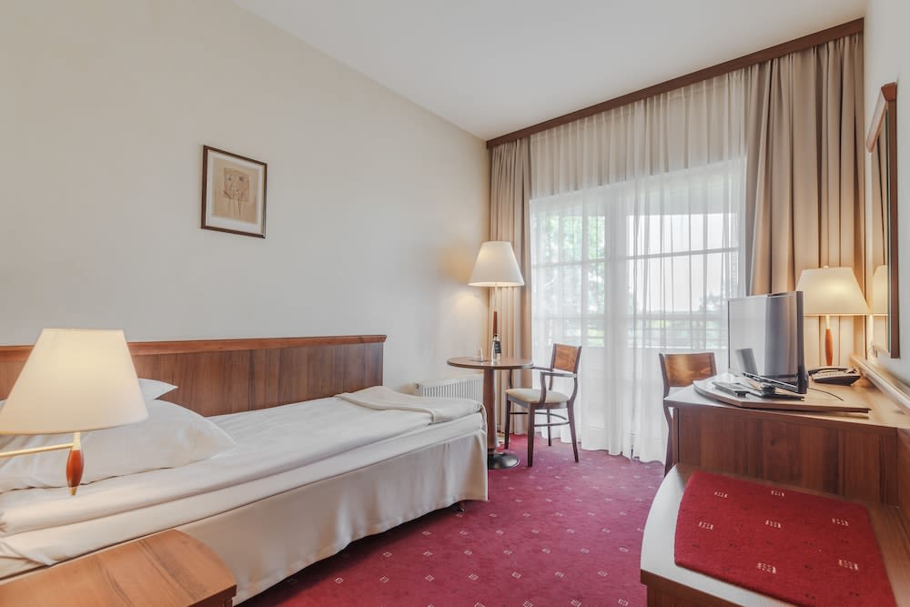 Hotel Edison Poznań Lotnisko Ławica 2