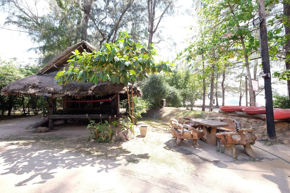 Fisherman's Hut , ขนำชาวเลโฮมสเตย์ 1