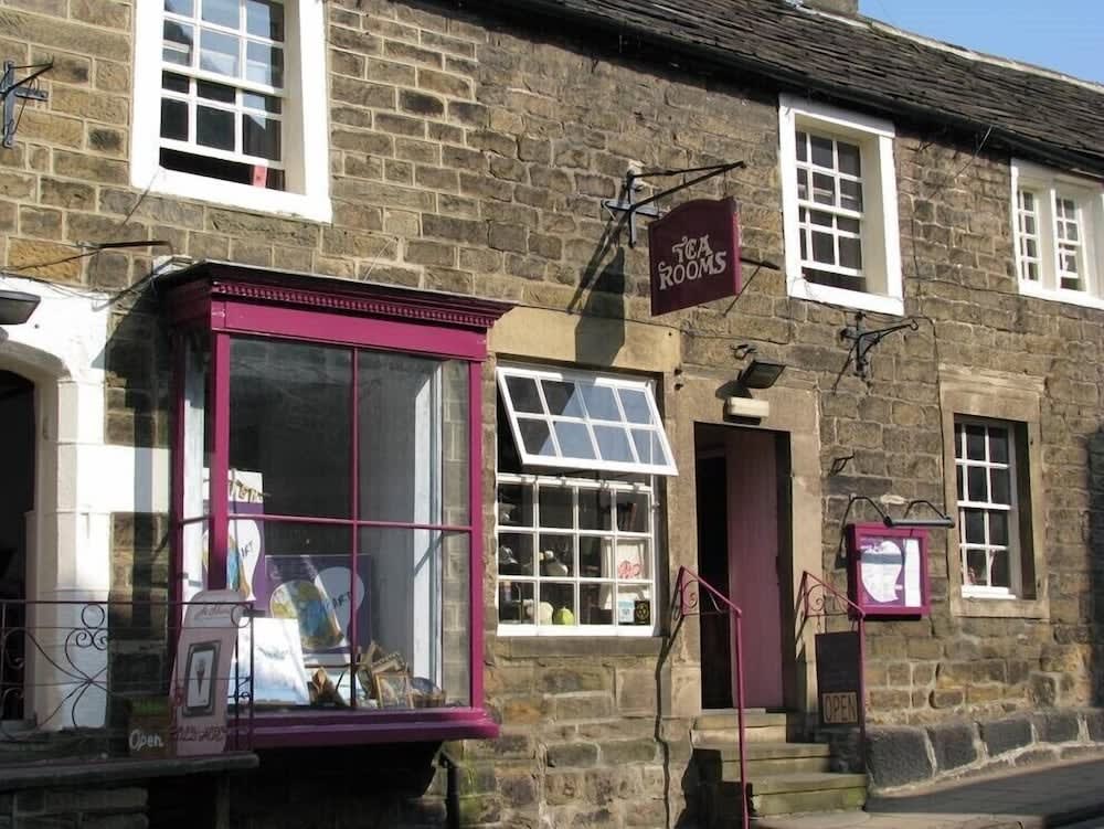 sweet heART Tea Rooms Accommodation 1