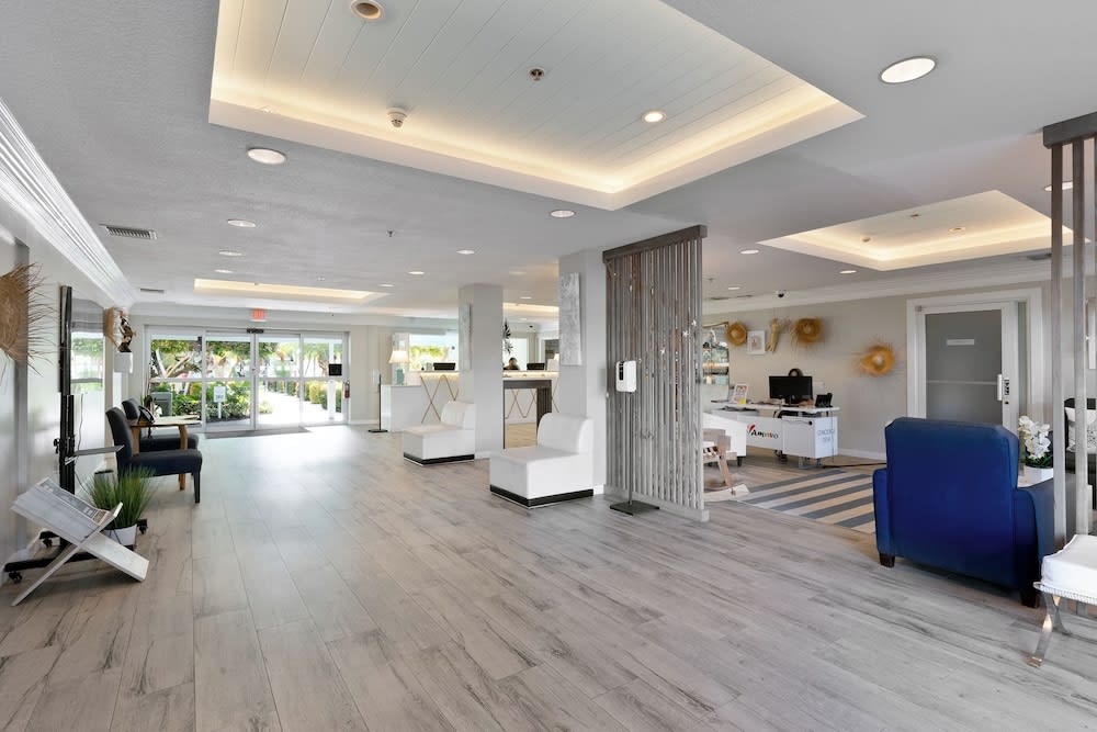 The Grand Caymanian Resort 2