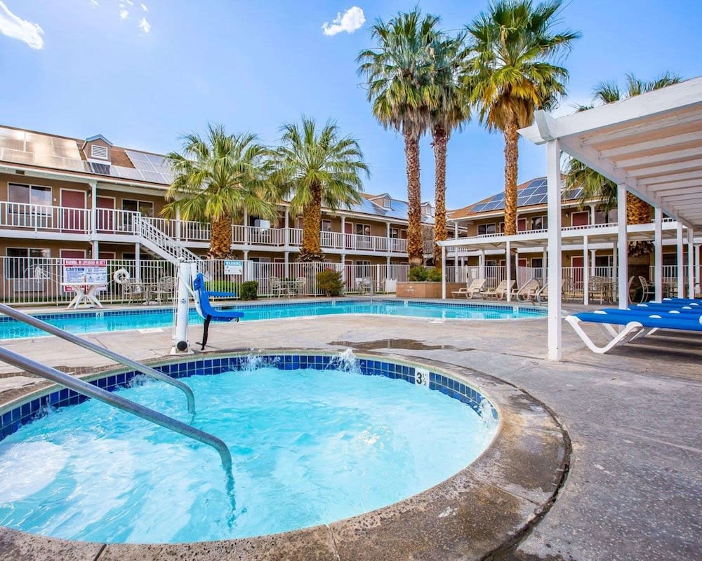 Clarion Inn Near China Lake Naval Station 1