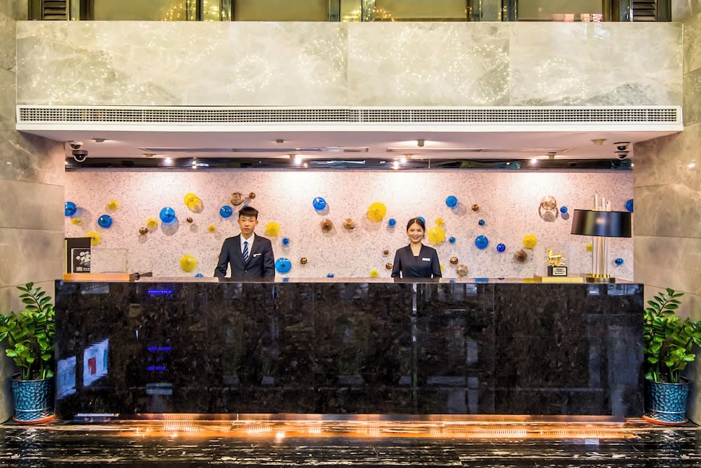 La Perle International Hotel 2