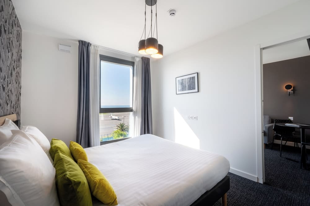 Nemea Appart Hotel Nice Arenas Aéroport 5