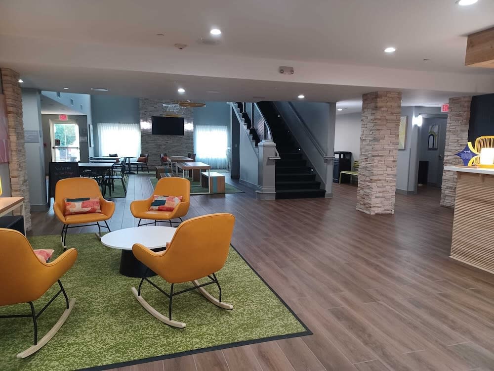 Spark By Hilton Redlands 2