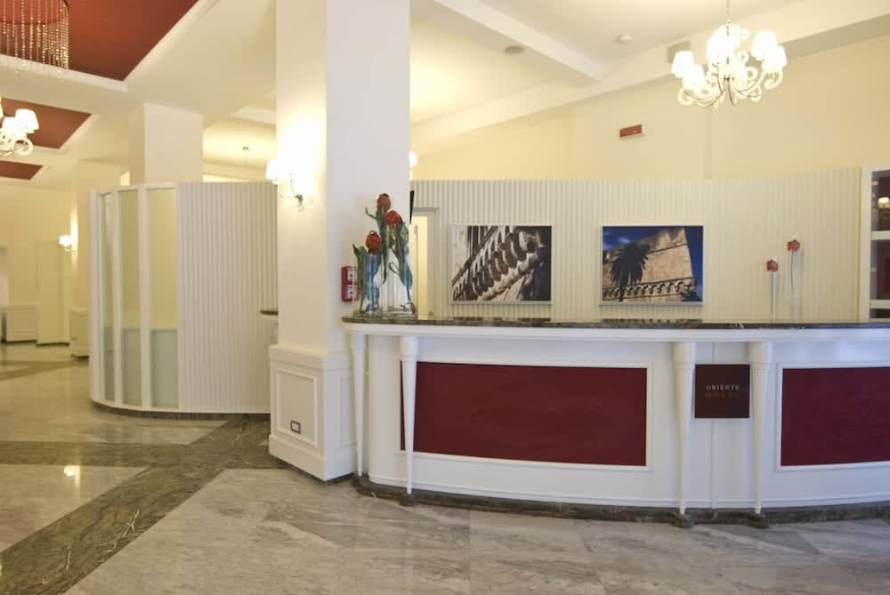 JR Hotels Oriente Bari 3