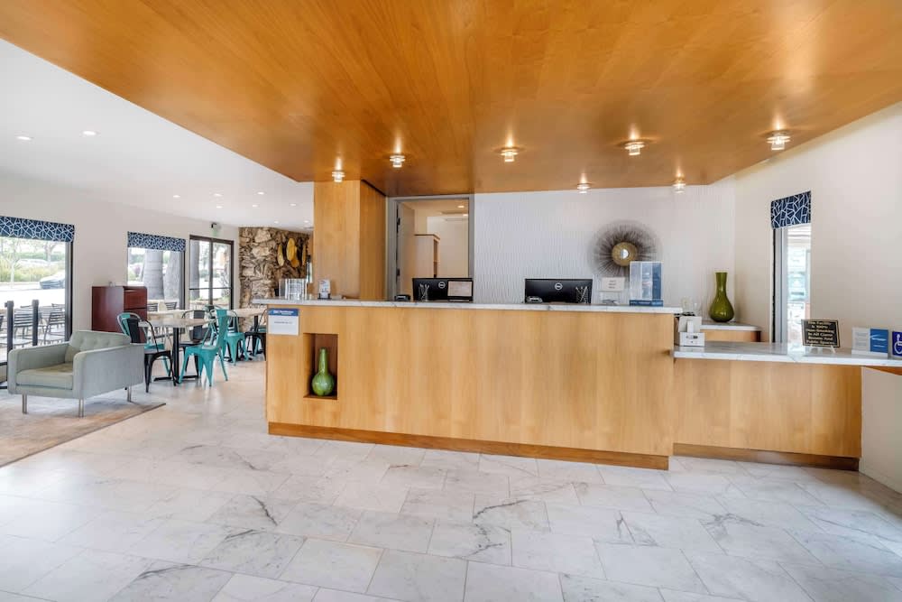 Best Western At Ventura Pier 4