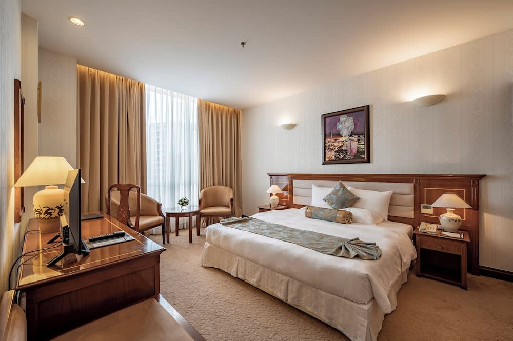 Tan Son Nhat Saigon Hotel 1