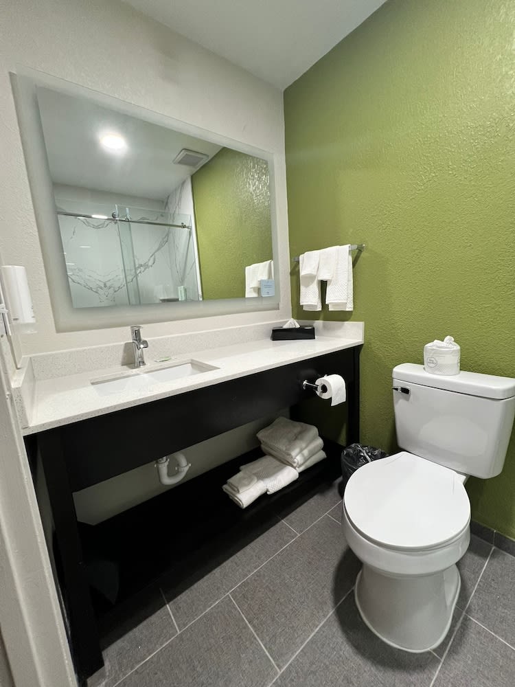 Sleep Inn & Suites Salina I-135 5