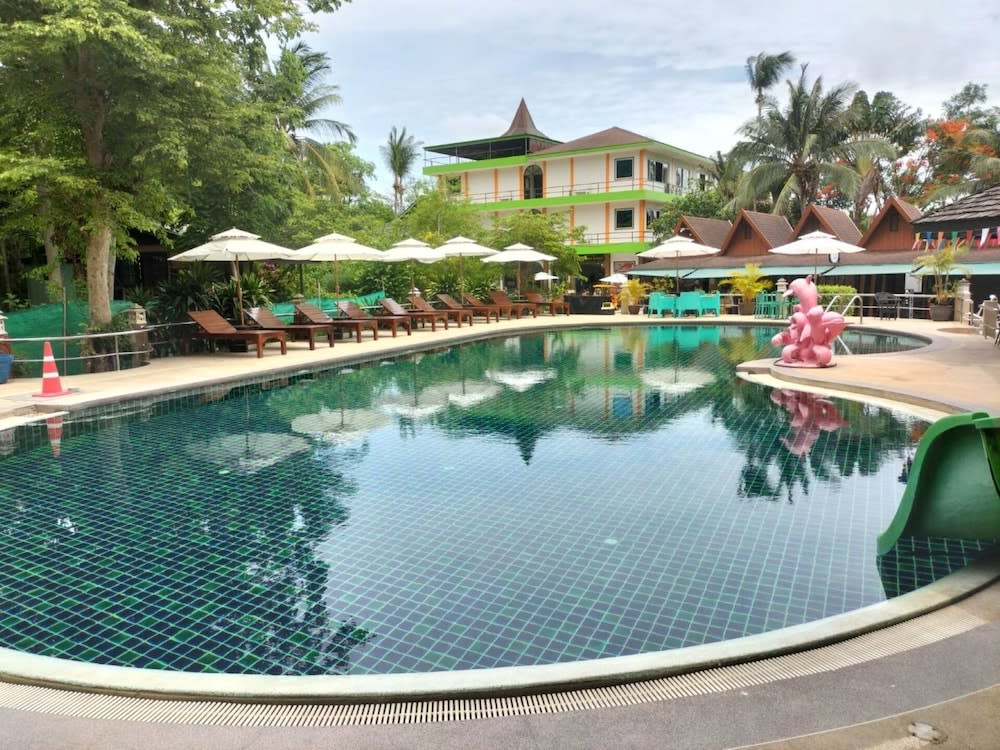 Lotus Hostel Beach Koh Tao 1