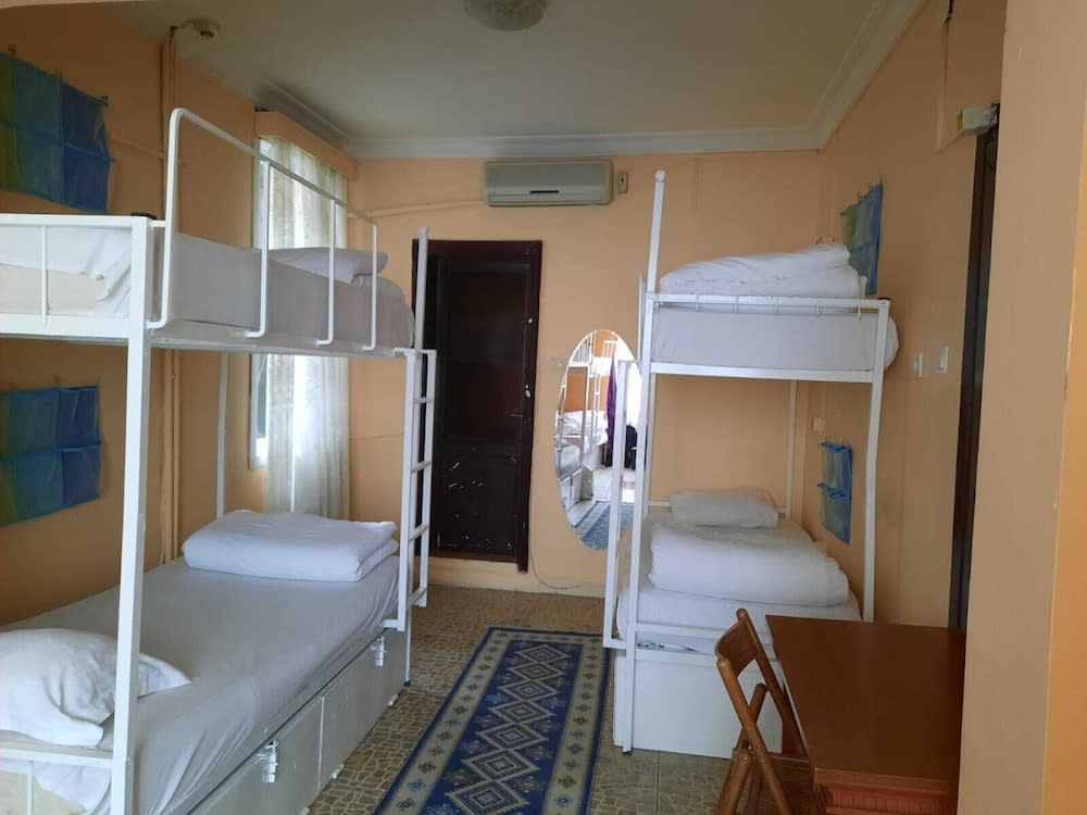 BAHAUS HOSTEL 2