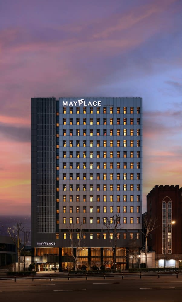 Mayplace Hotel 1