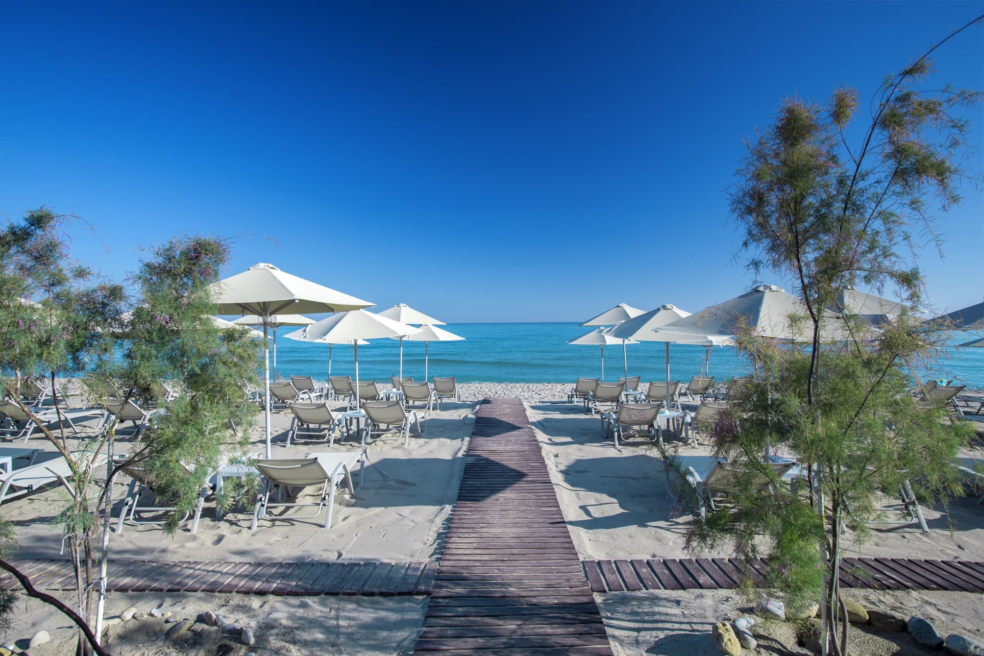 Atlantis Beach Hotel 1