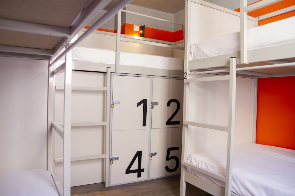 room00 Valencia Hostel 2