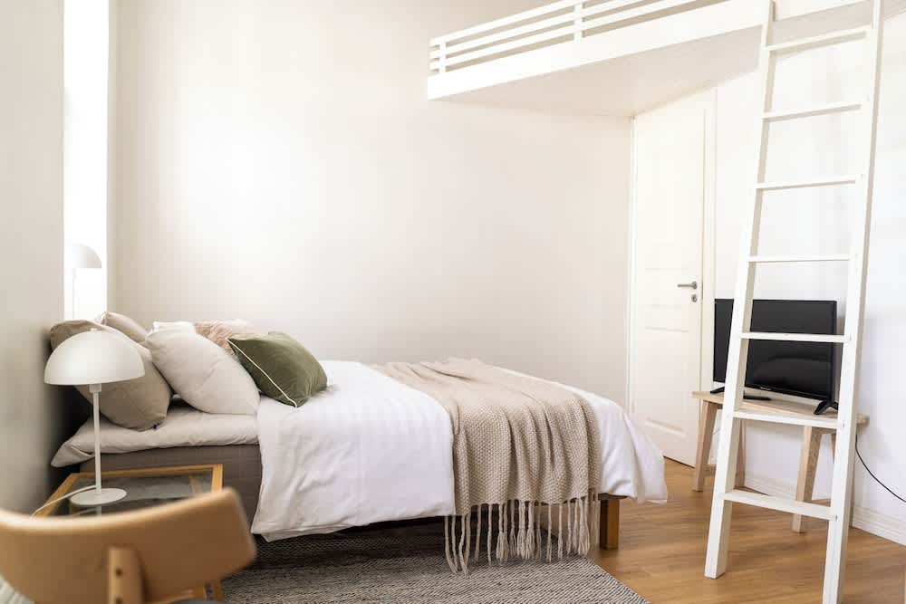 A bright wooden studio for four 2