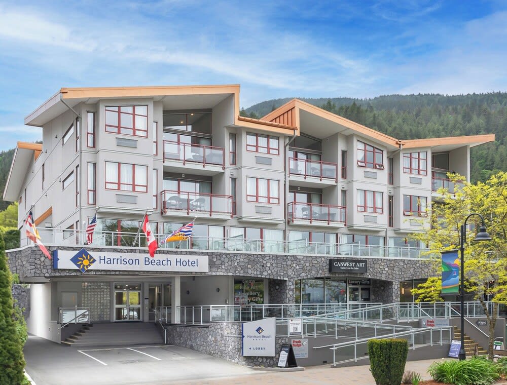 Harrison Beach Hotel 1
