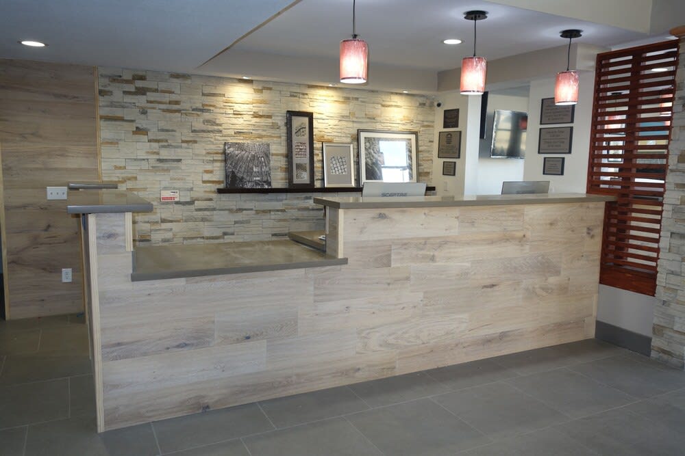 Country Inn & Suites by Radisson, Bakersfield, CA 2