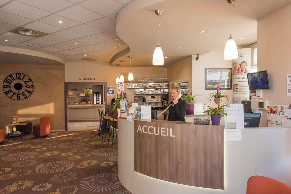 Brit Hotel Tours Sud – Le Cheops 4