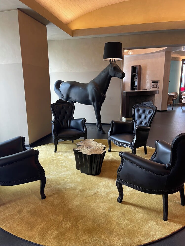 987 Design Prague Hotel 1