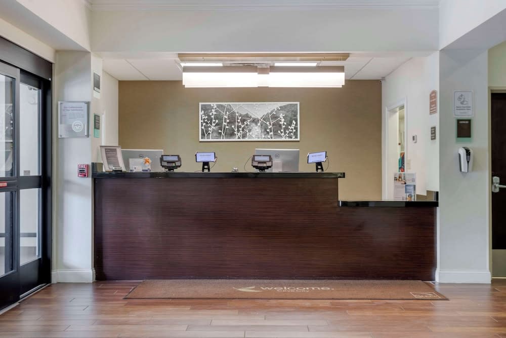 Sleep Inn & Suites Cave City 2