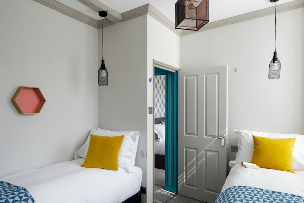 Dream Stays Bath - Beau Street Apartments 2
