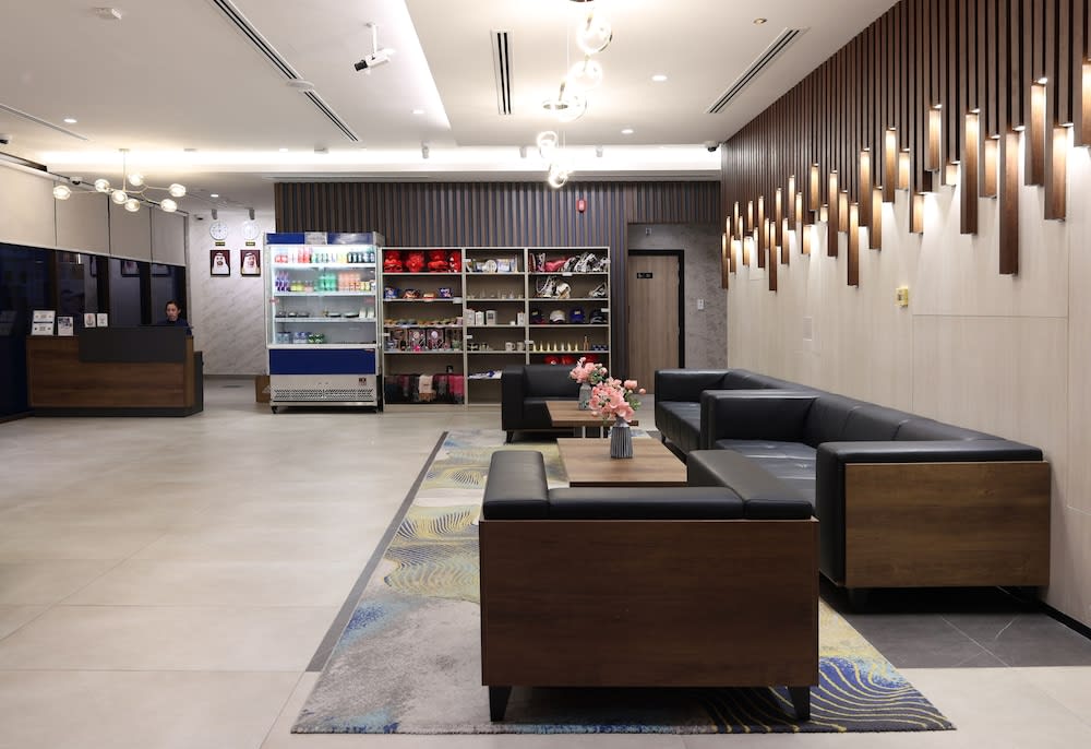 Kingsgate Canal Hotel by Millennium 2