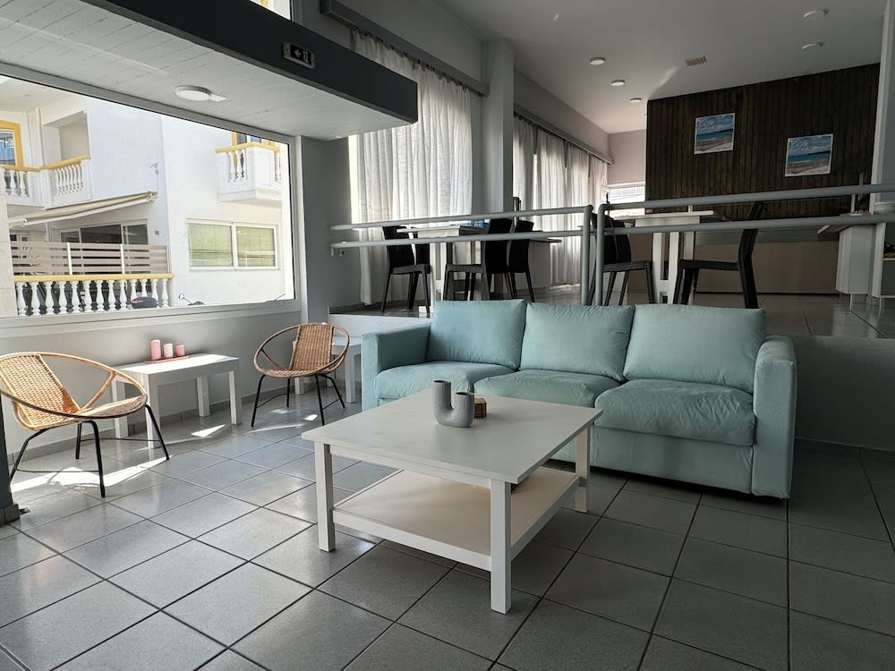 Simple Hotel Hersonissos Blue 3