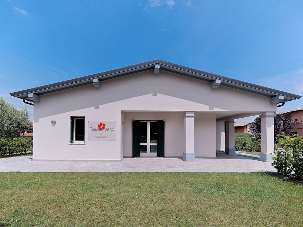 RESIDENCE FIORE ROSSO 2