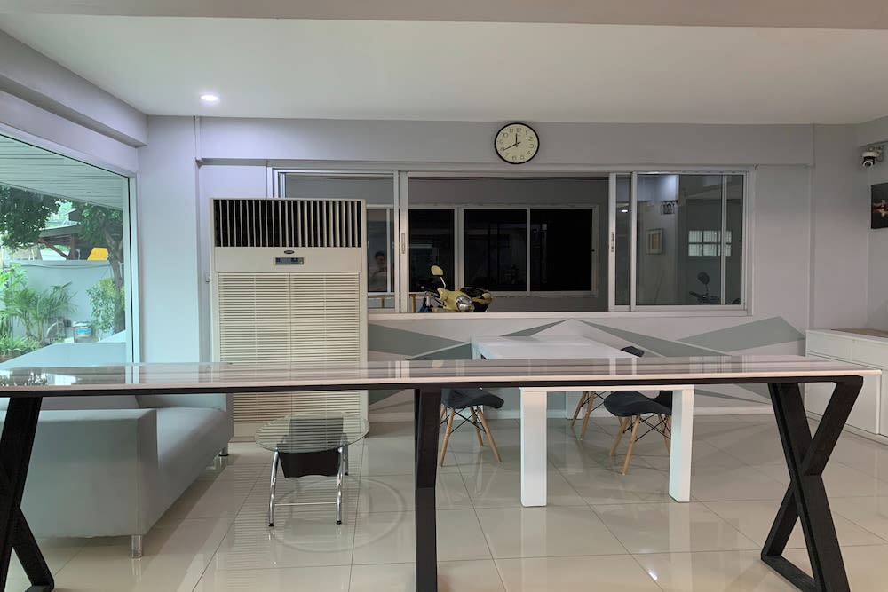 41BKK Hotel Rama9 2