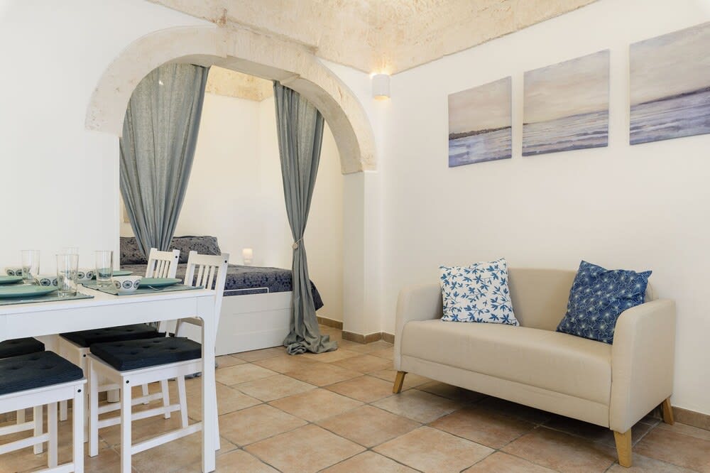 Cozy Historic Home by Wonderful Italy 1