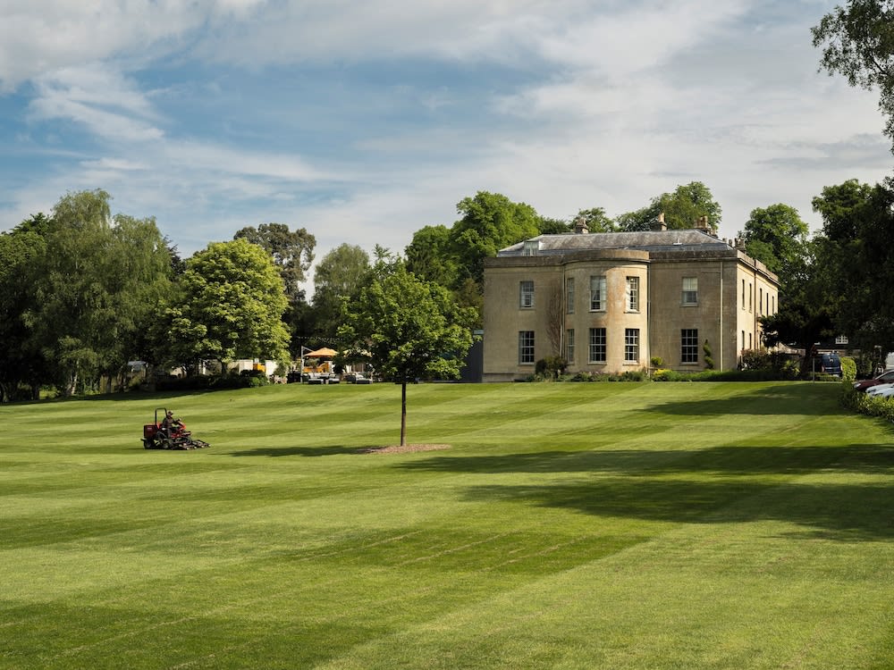 Bishopstrow Hotel & Spa 1