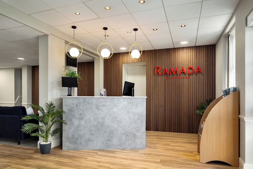 Ramada by Wyndham Cheltenham 1