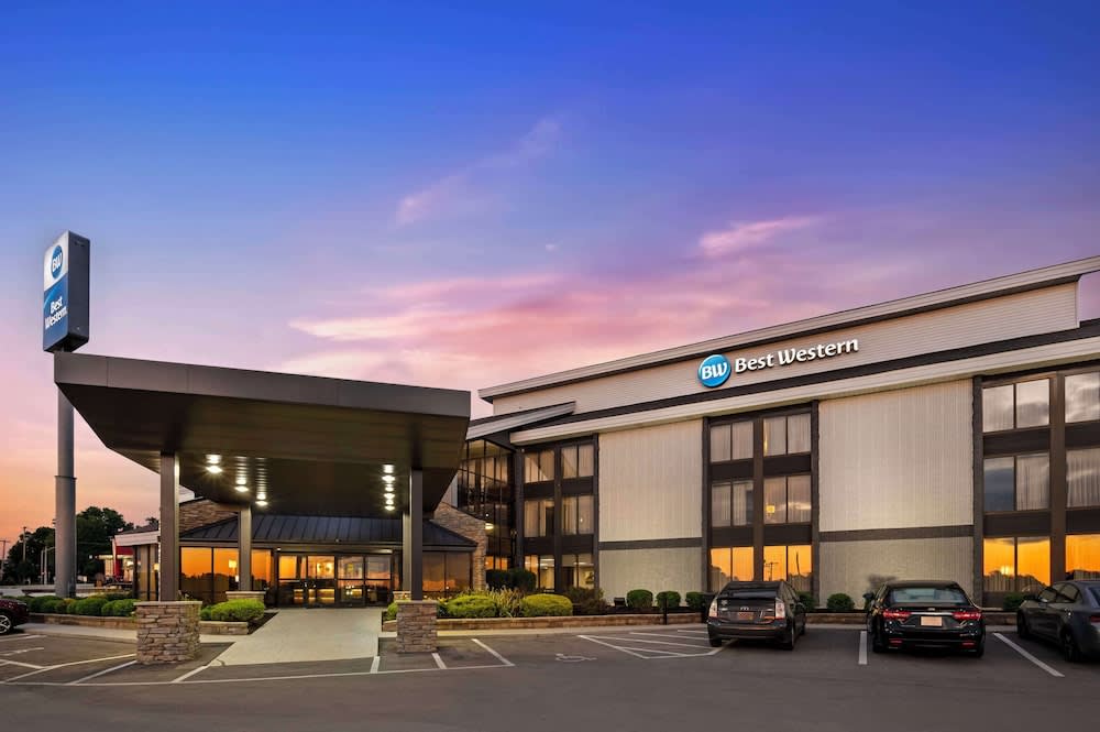 Best Western Ashbury Inn 1