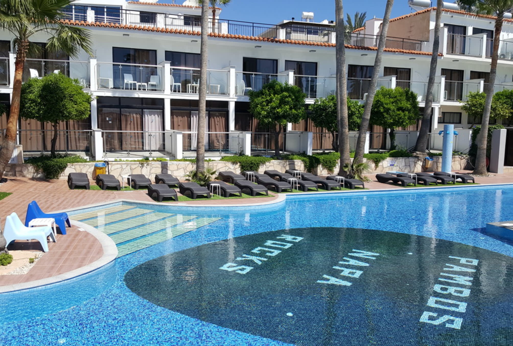 Pambos Napa Rocks - Adults Only 2