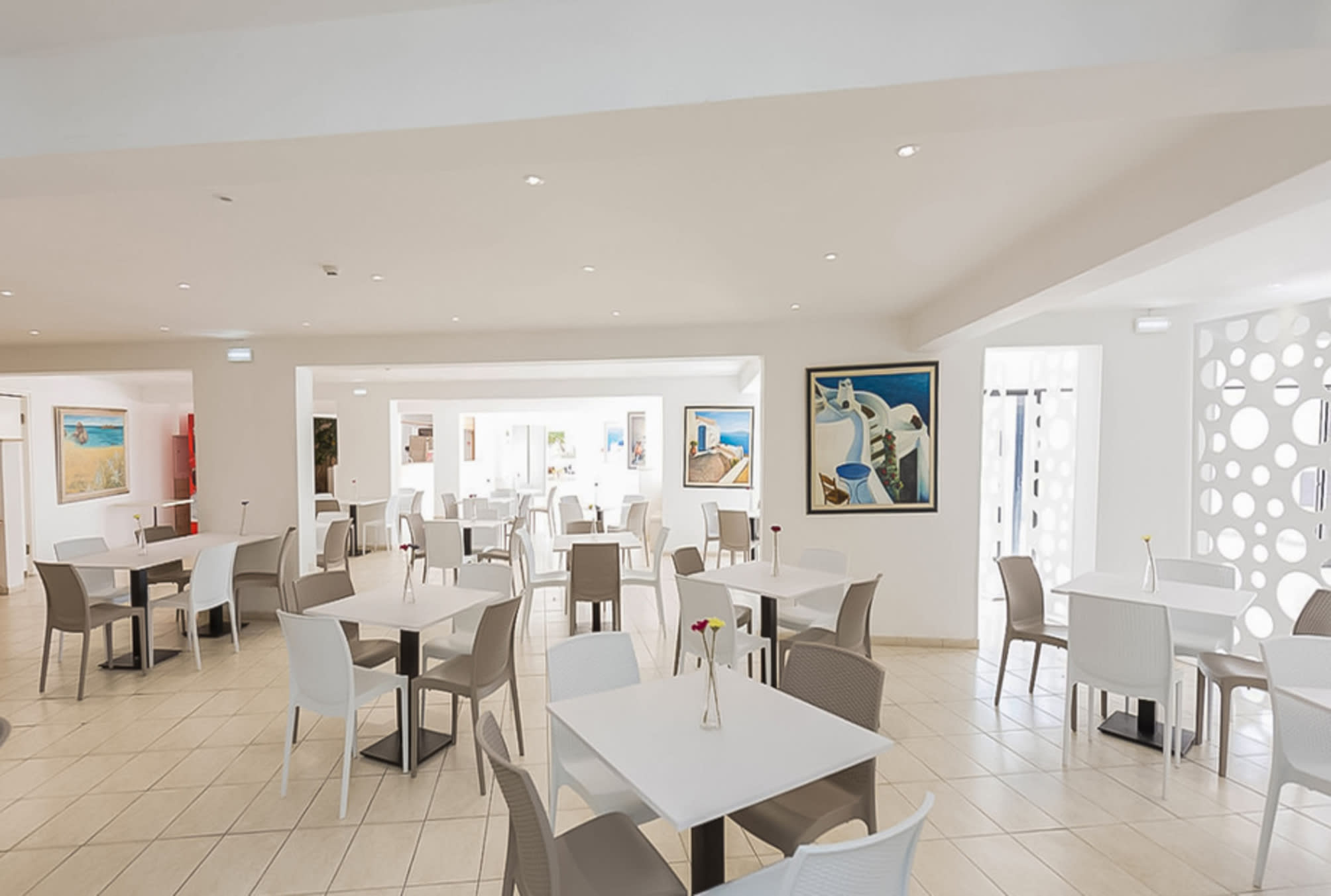 Pambos Napa Rocks - Adults Only 5