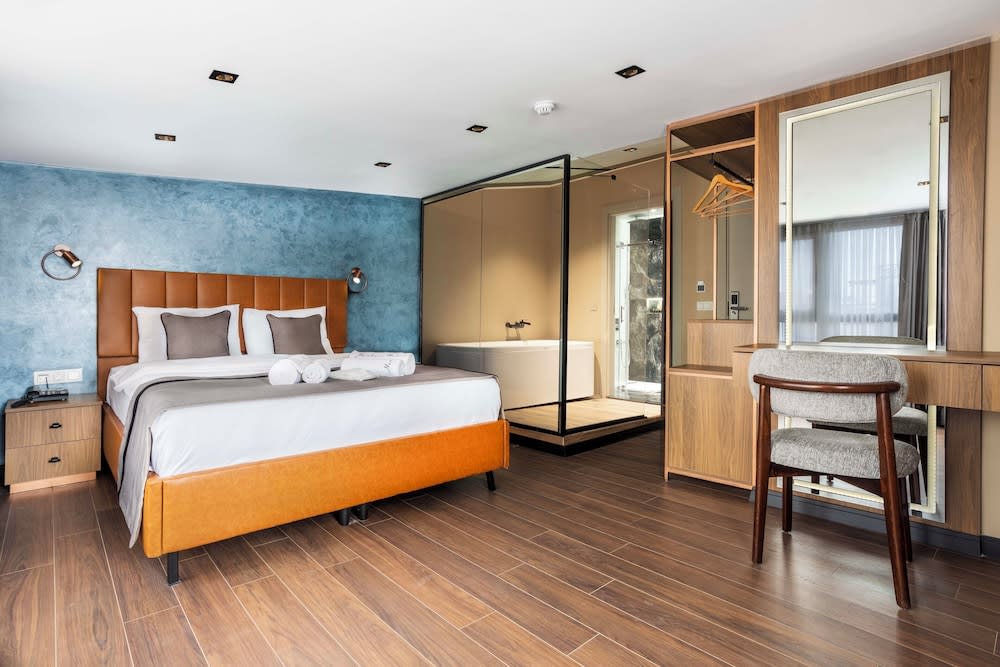 Marlon Hotel 1