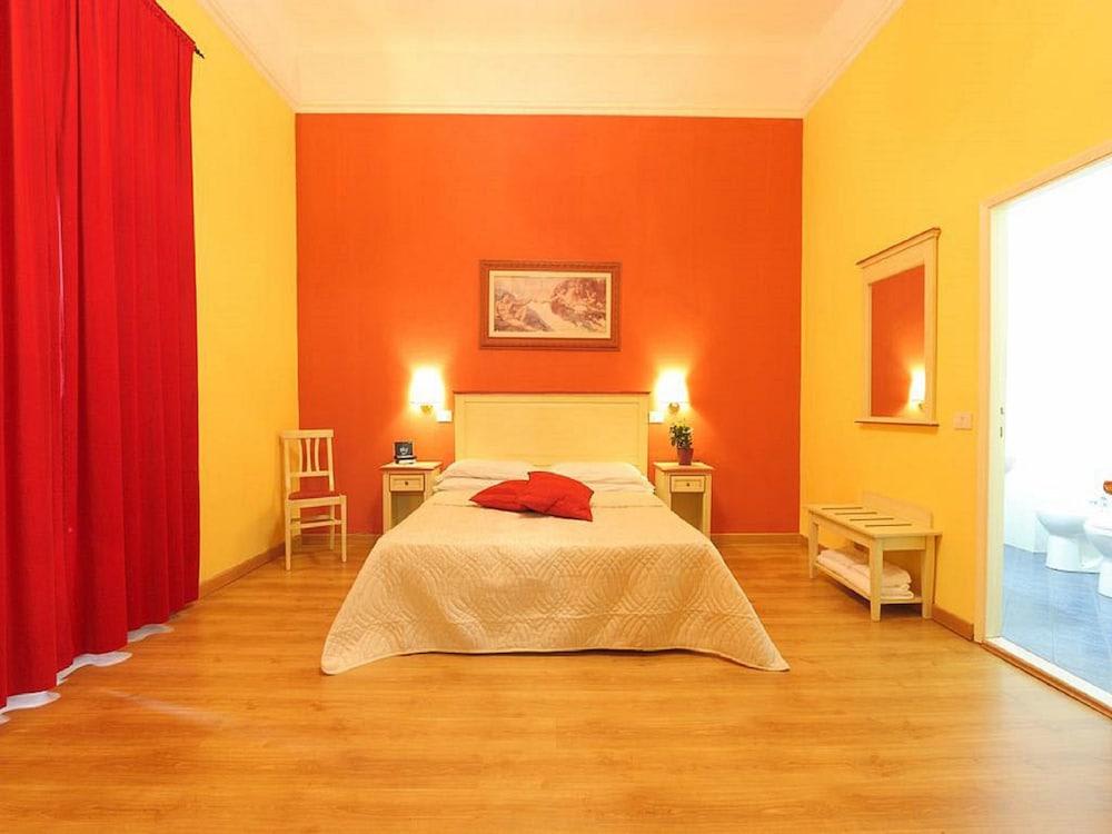 The Savonarola Apartment 1